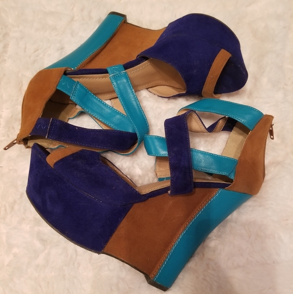 Shoes - Picture 1 of 5